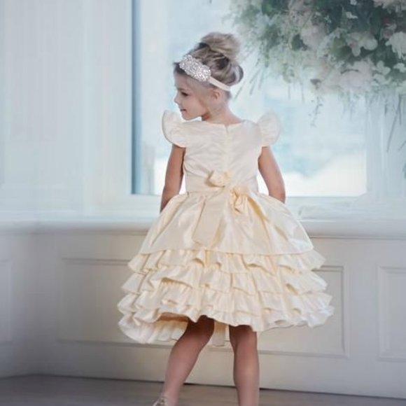 ✨️✨️ Host Pick ✨️✨️Think Pink Bows Sabrina Flower Girl Dress Ivory - Picture 2 of 6